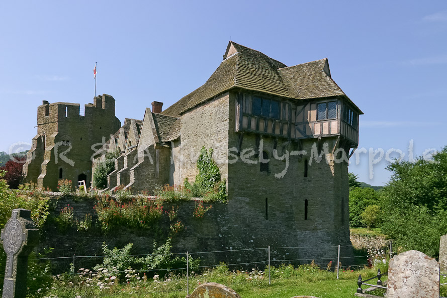 Stokesay Castle