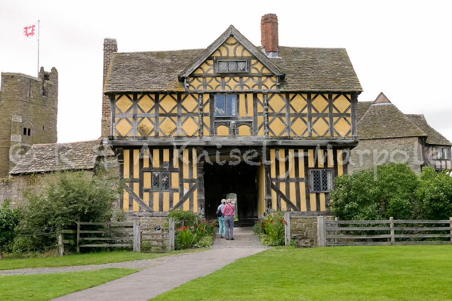Stokesay Castle